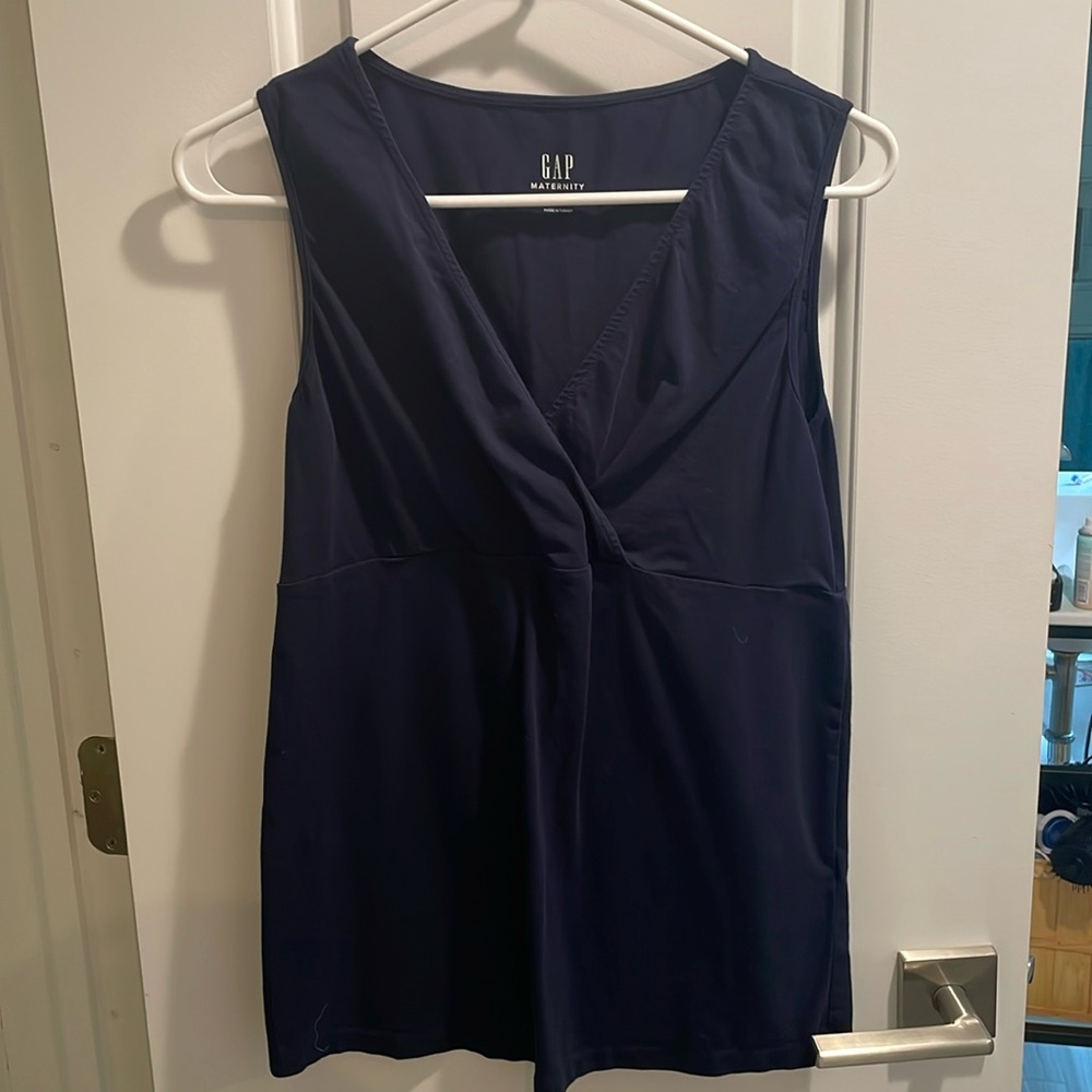 Gap maternity tank